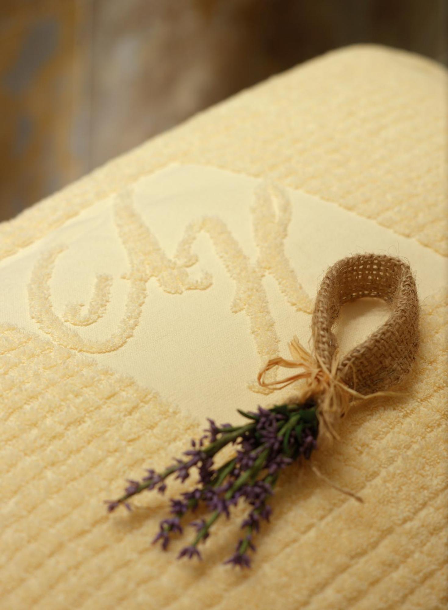 فندق وسبا أغادوي هايتس كيلارني المظهر الخارجي الصورة A bath sponge
