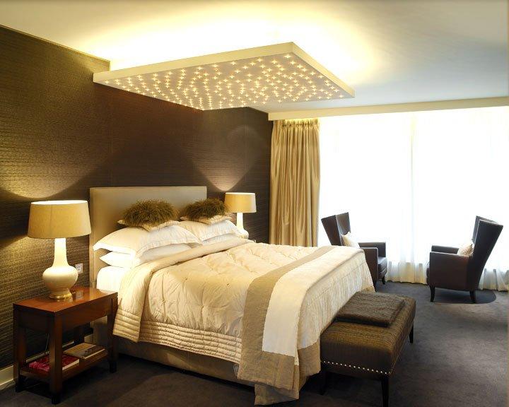 فندق وسبا أغادوي هايتس كيلارني الغرفة الصورة A bedroom at the hotel